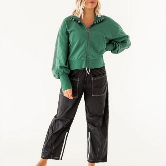 NWOT Free People, Fly By Night Pants, Multiple Sizes in Black - Picture 5 of 9